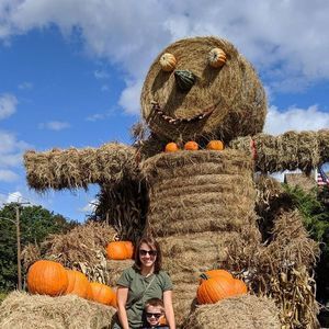 Meet your Posher, Angela